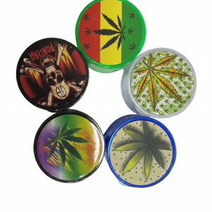 GRINDER PLASTICO GRANDE 4 PISOS STICKERS