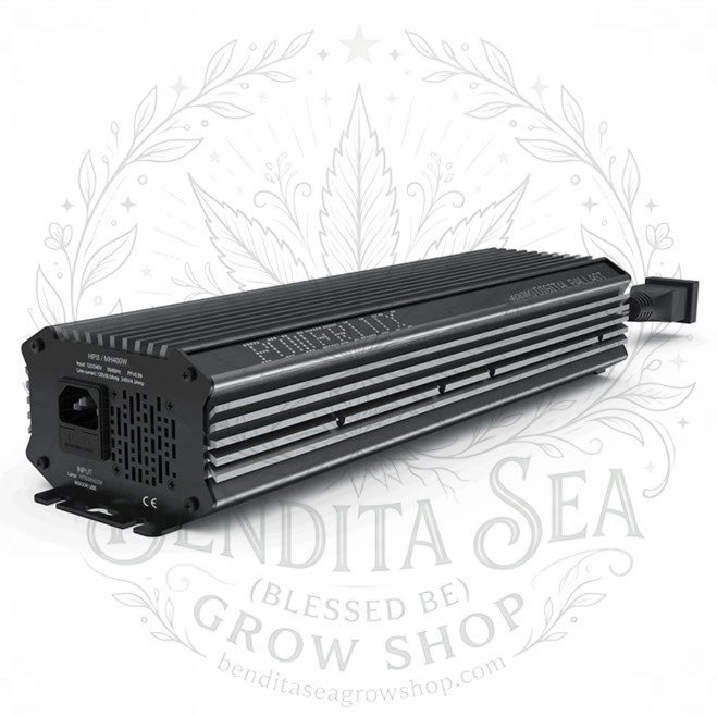 Balastro electrónico Powerlux Line 400 W de aluminio negro con cable de salida sobre fondo blanco