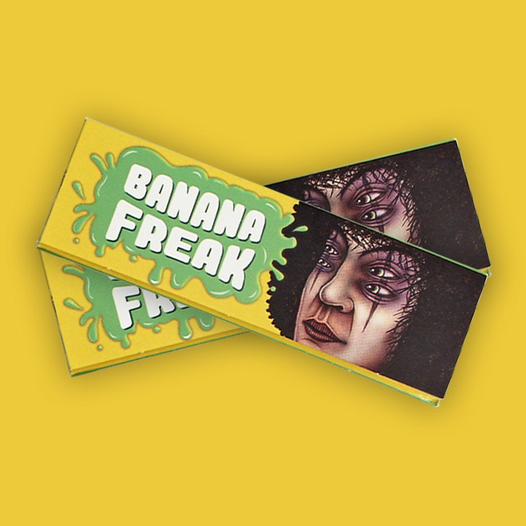 Cueros Papeles Lion Rolling Circus Banana Freak #9: dos librillos sobre un fondo amarillo