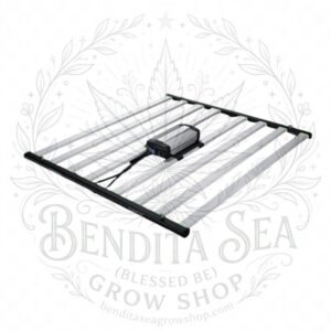 Lámpara LED Flex Star 720 W de ocho barras con driver central sobre fondo blanco