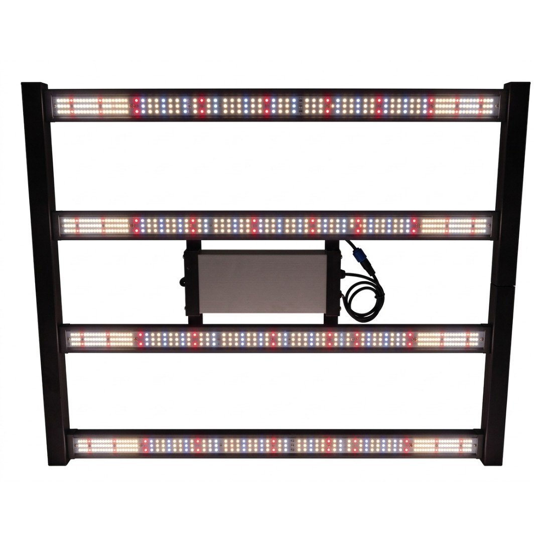 Lámpara LED Spectrum 320 W vista desde abajo sobre fondo blanco