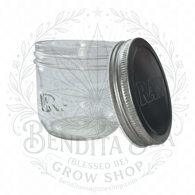 Tarro RAW Mason Jar 10 oz con la tapa entreabierta, sobre fondo blanco
